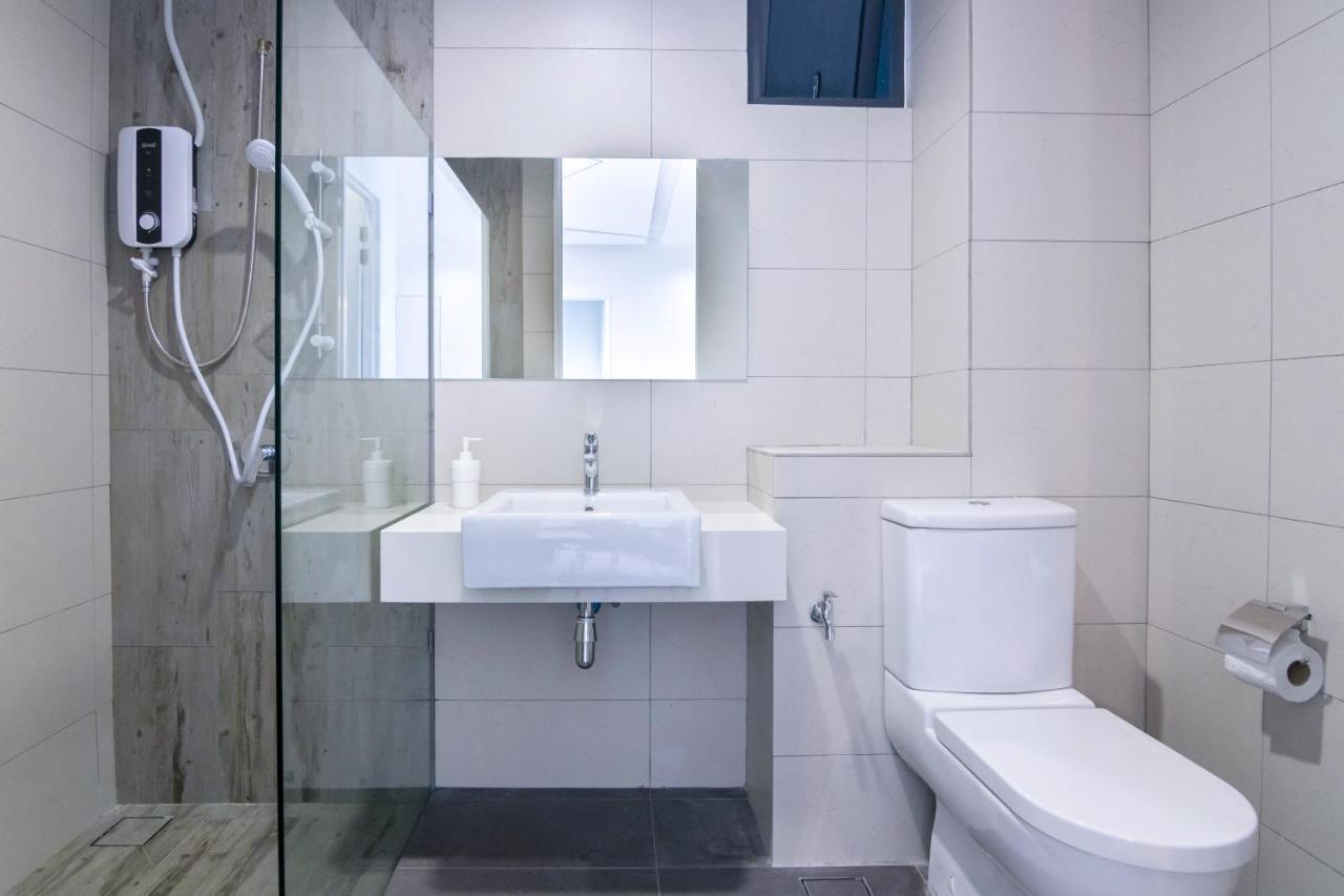 Arte Serviced Apartment @ Penang Gelugor Eksteriør bilde